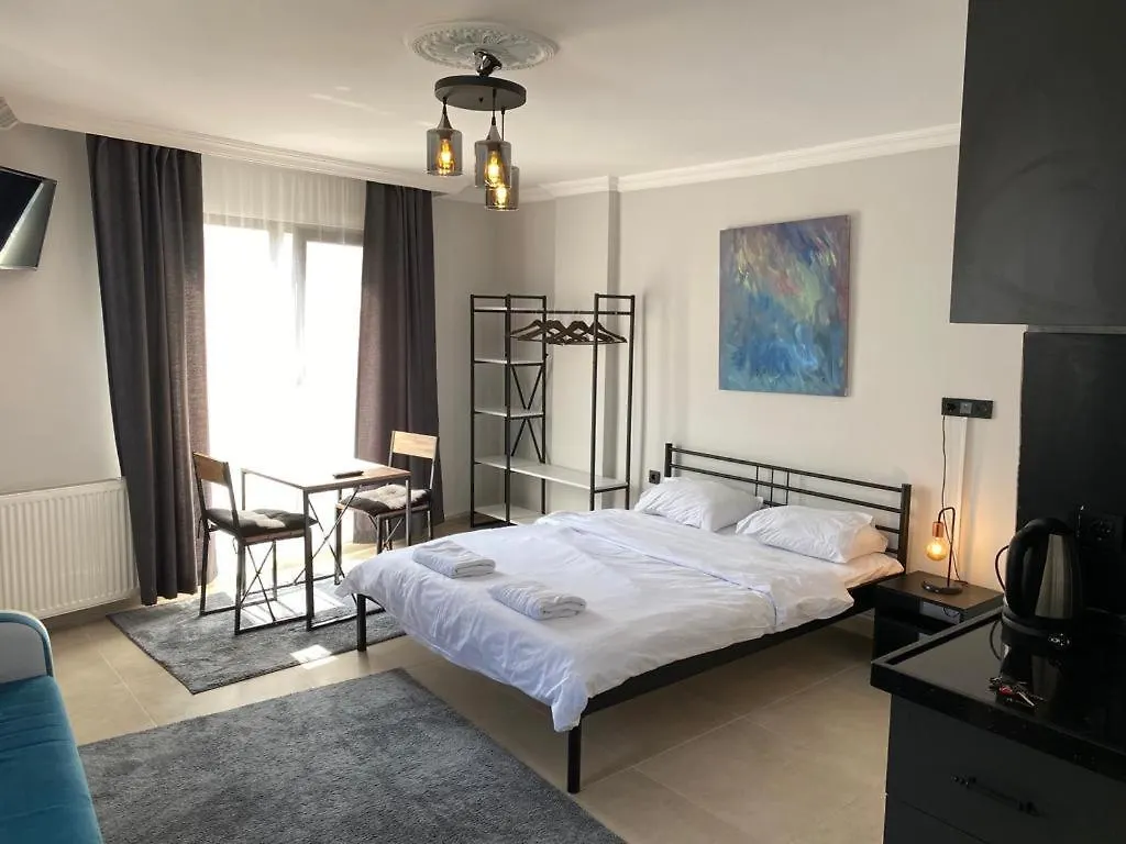Street Suites Стамбул